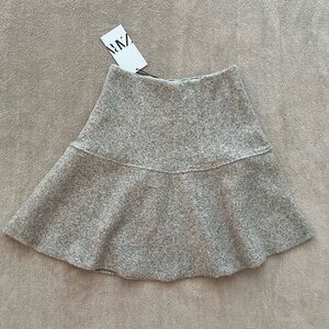 Gray Stretchy Women’s Skirt